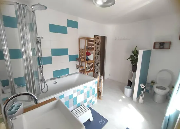 Apartamento Maison Romane Possible 8couchages *
